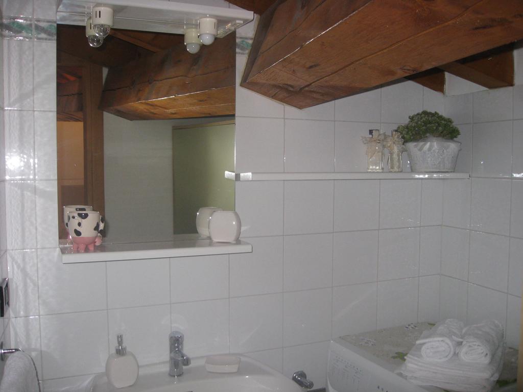 Appartement Residenza Contrada Tedesca à Trente Chambre photo